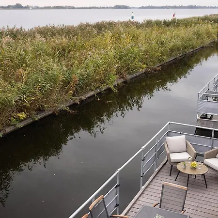 Beautiful Ship In With House Sea View Botel Aalsmeer